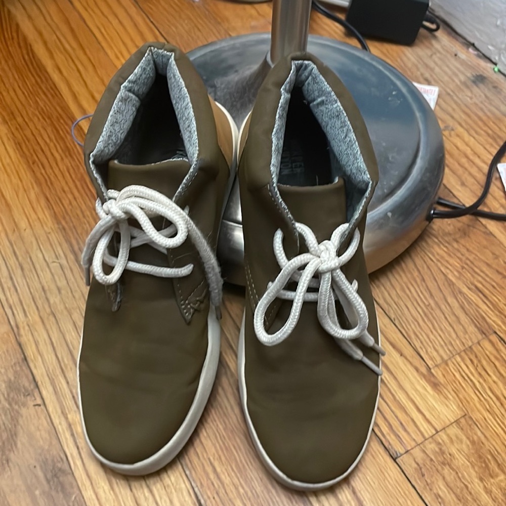 New Shoes size 3